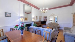 Apartment, Mehrere Betten | Speisen