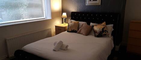 Maison | 6 chambres, fer et planche Ă repasser, accĂšs au Wi-Fi (inclus)