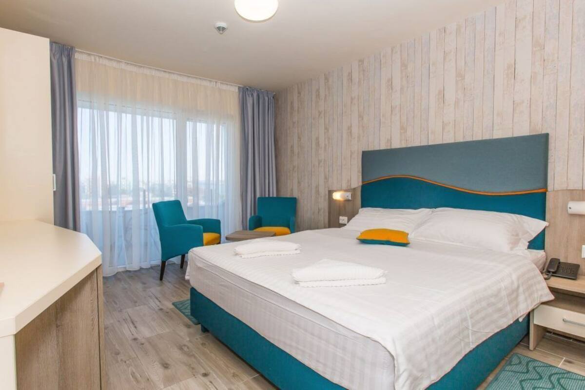 Basic-Doppelzimmer | 1 Schlafzimmer, Betten mit Memory-Foam-Matratzen, Schreibtisch