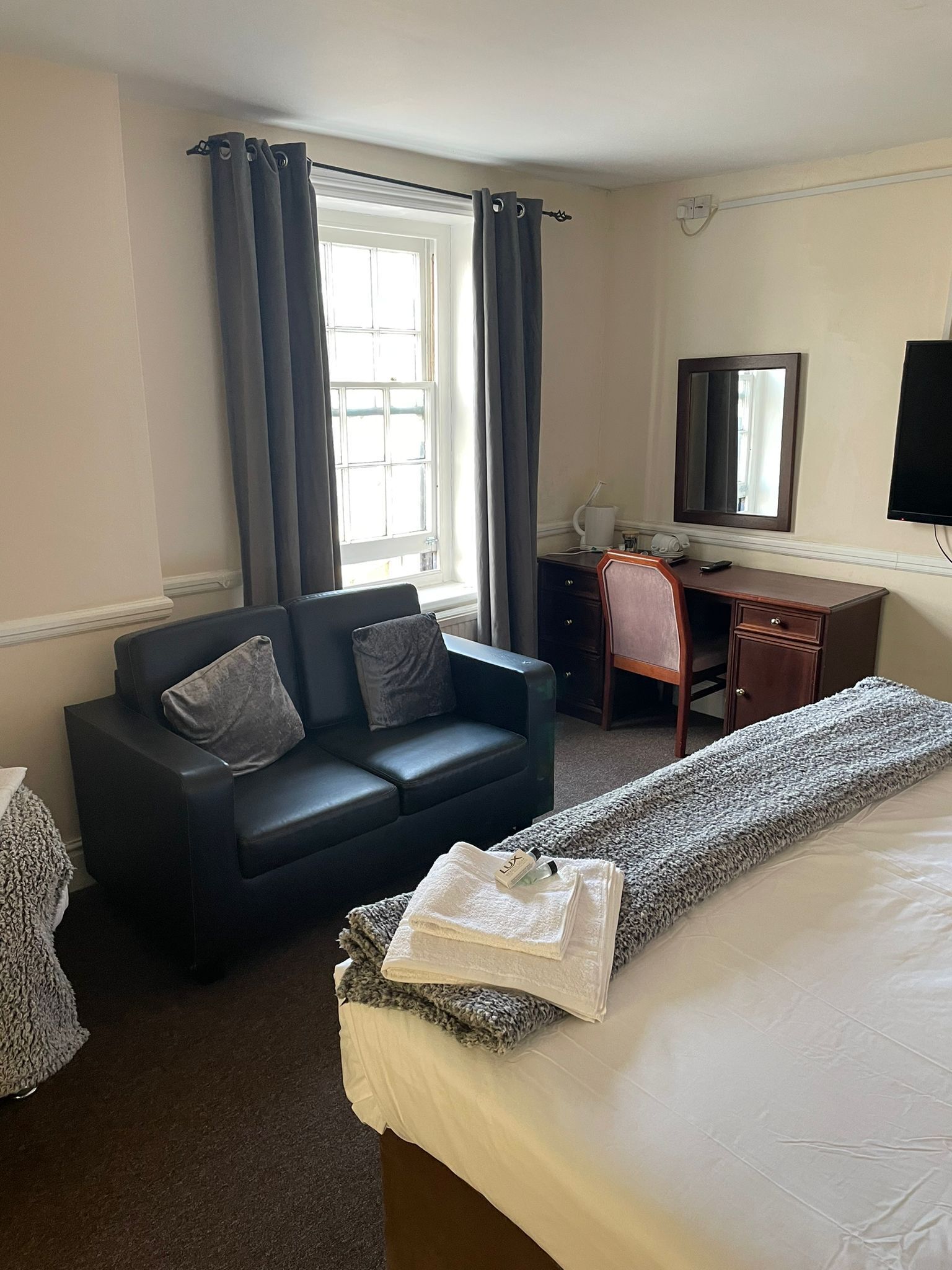 Camera familiare | Wi-Fi gratuito