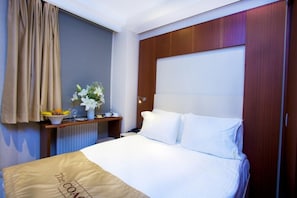 Standard Single Room | In-room safe, iron/ironing board, free WiFi - THE COACH HOTEL (Istanbul)