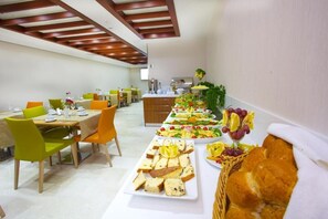 Restaurant - THE COACH HOTEL (Istanbul)