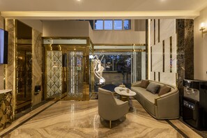 숙박 시설 정면