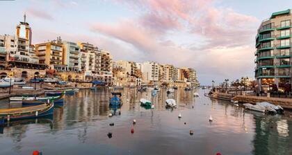 Remarkable 2-bed Apartment in St Julians