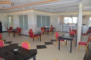 Restaurant - Peacock Court Hotel, Kilifi (Kilifi)