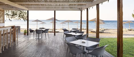 Beach bar