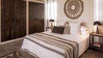 1 habitación, ropa de cama de alta calidad y escritorio
