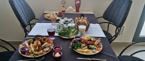 朝食ビュッフェ