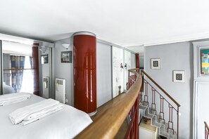 1 chambre, fer et planche Ă repasser, Wi-Fi, draps fournis