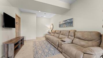 TV, fireplace, video games, DVD player