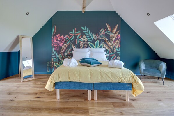 6 habitaciones, tabla de planchar con plancha y wifi gratis 