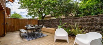 Wood house - Maison bois atypique à Andernos