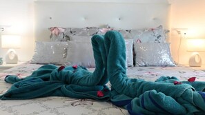 2 slaapkamers, een strijkplank/strijkijzer, wifi, beddengoed