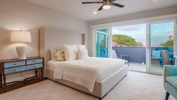 4 bedrooms, desk, iron/ironing board, travel crib