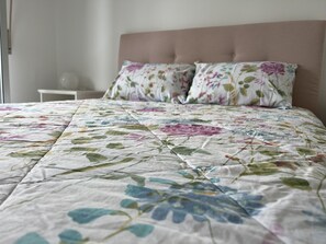 1 soverom, wi-fi og sengetøy