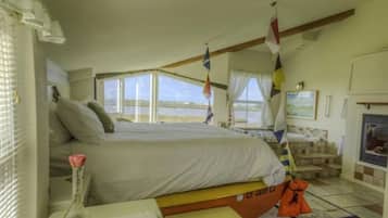 1 bedroom, iron/ironing board, internet, bed sheets