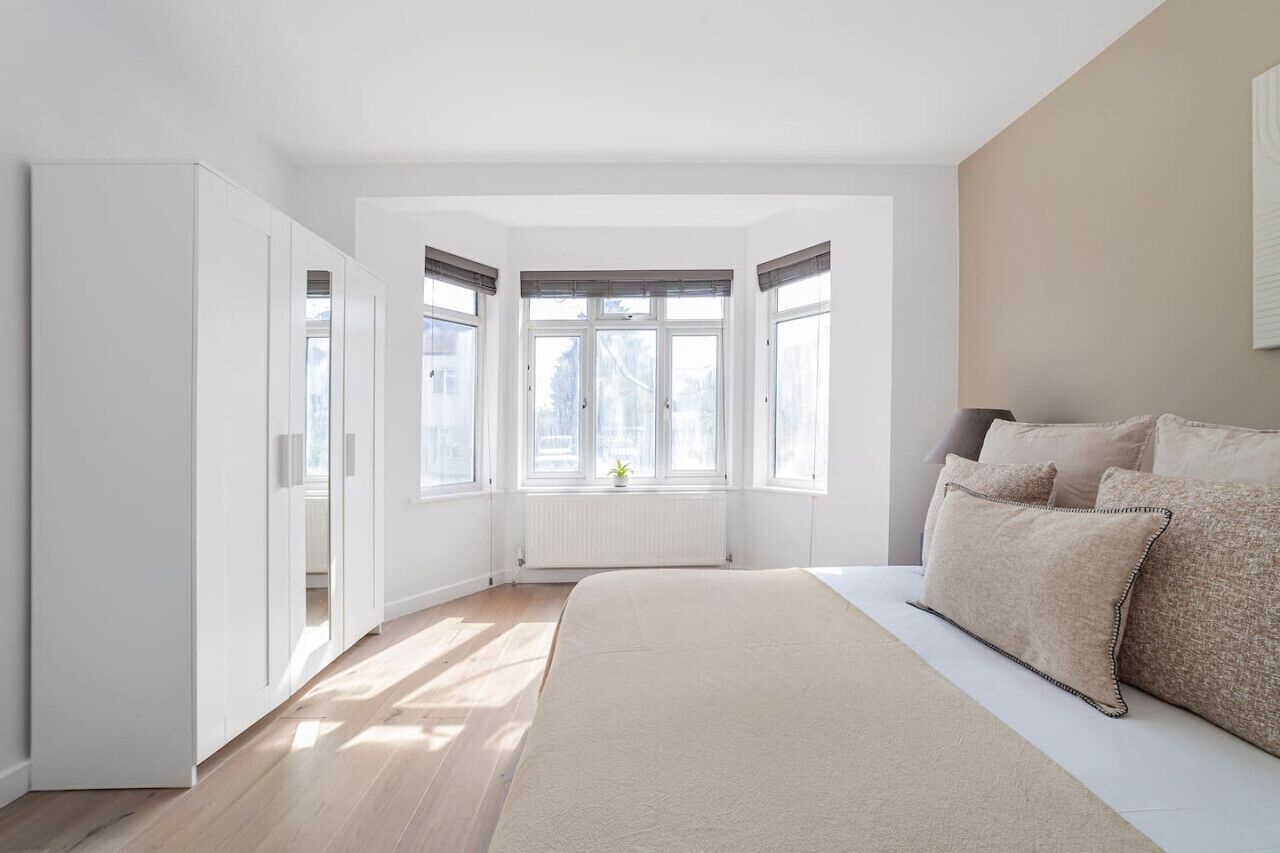 1 habitación, tabla de planchar con plancha, wifi gratis y ropa de cama 