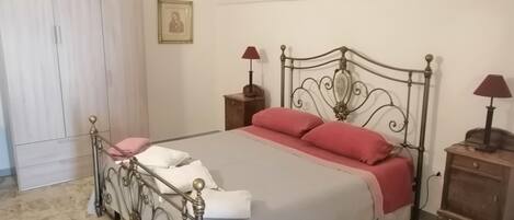 2 sovrum, wi-fi och sängkläder