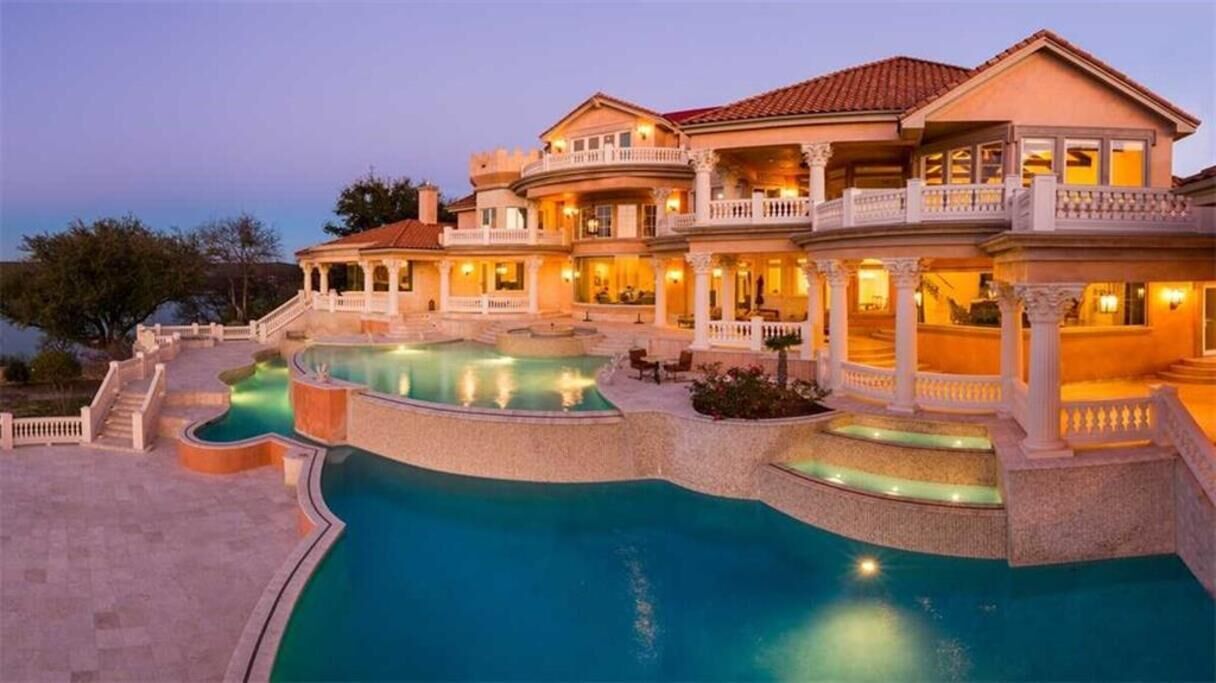 Castello Sul Lago on Lake Travis