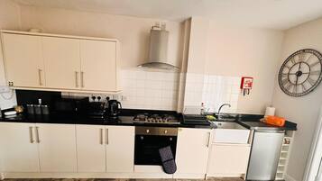 Apartment | Private kitchen | Fridge, microwave, oven, stovetop