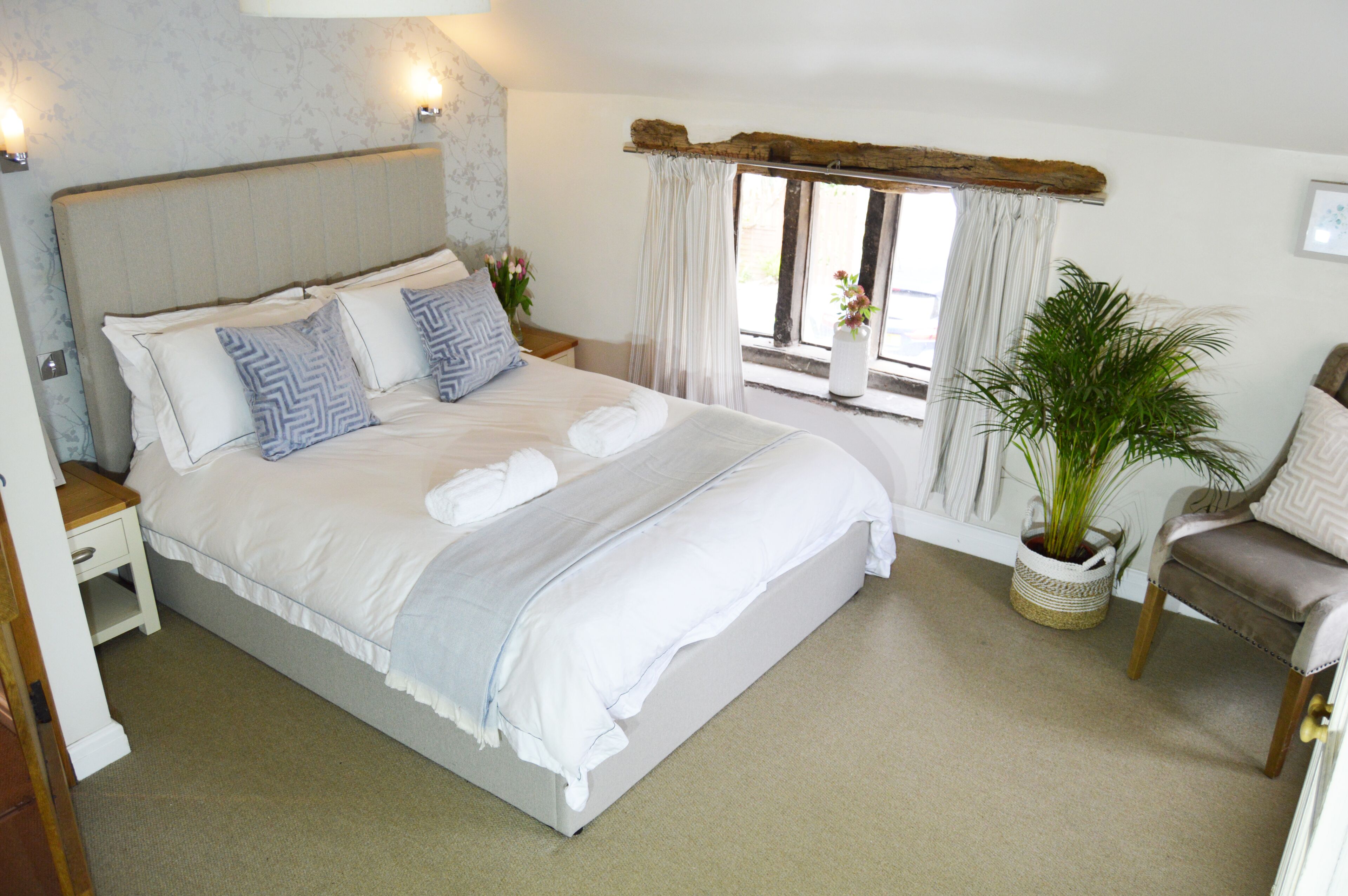 Cottage | Interior