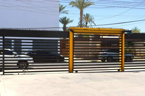 Centenario Cerca de Consulado! 3