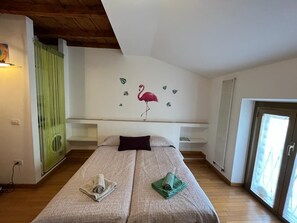 1 bedroom, WiFi, bed sheets - Flamingo lodi (Milano)