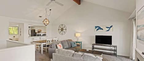 TV, fireplace, offices