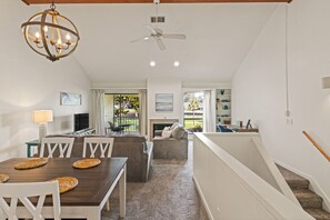 TV, peis og kontorer