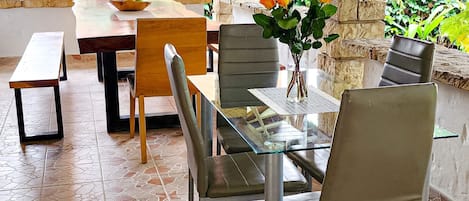 Outdoor dining