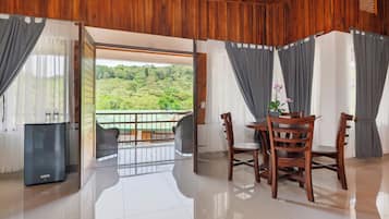 Presidential Suite | Living area
