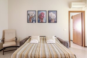 1 Schlafzimmer, Bügeleisen/Bügelbrett, WLAN, Bettwäsche