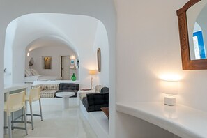 Basic Villa | Living area | 1-inch flat-screen TV with digital channels, TV