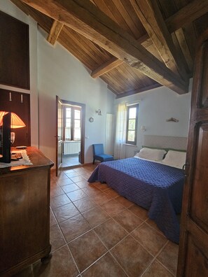 Basic Apartment, Garden View | Free WiFi, bed sheets - La Casa Dei Tigli (Cannara)