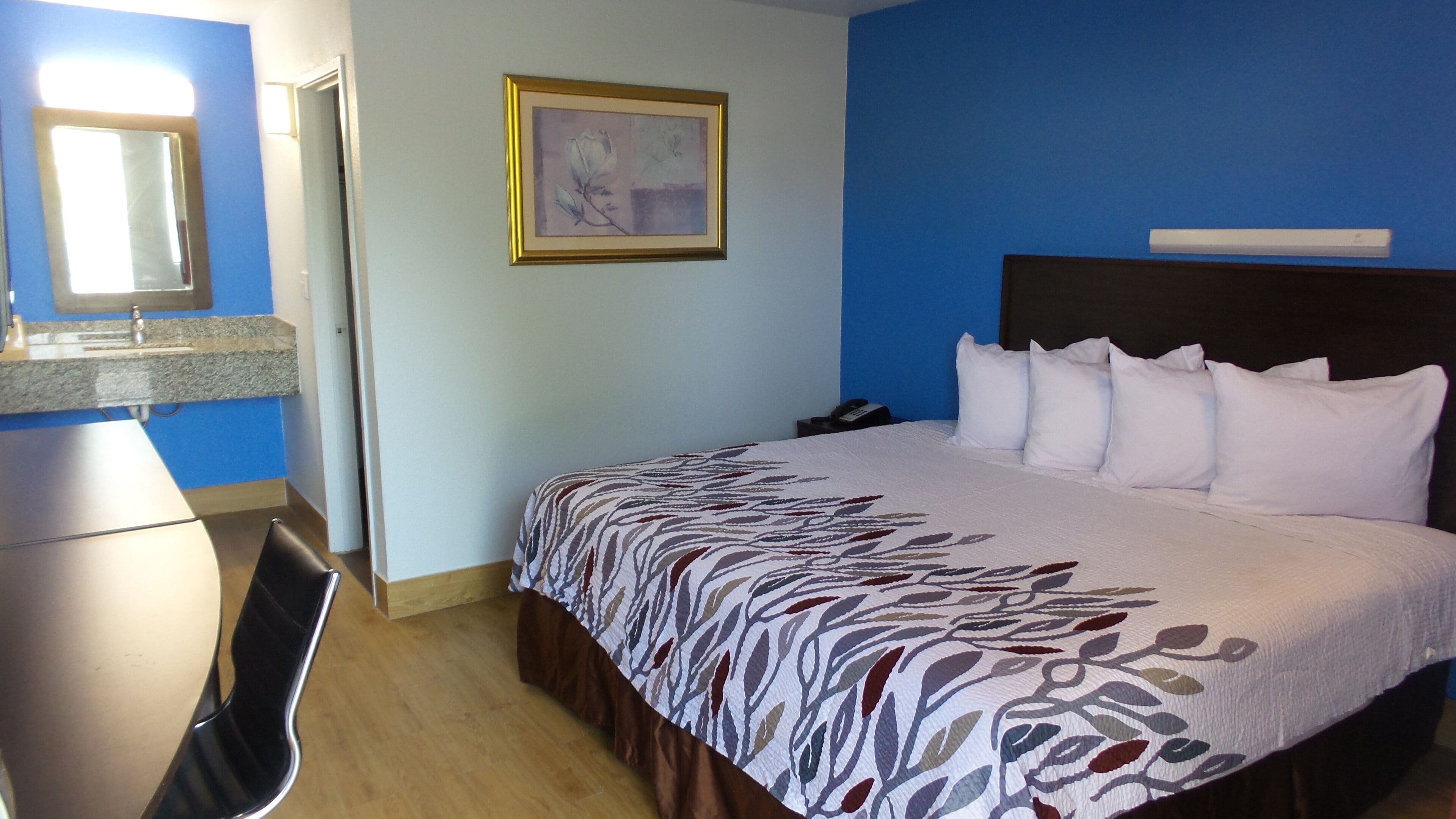 Photo - Budget Inn Alexandria