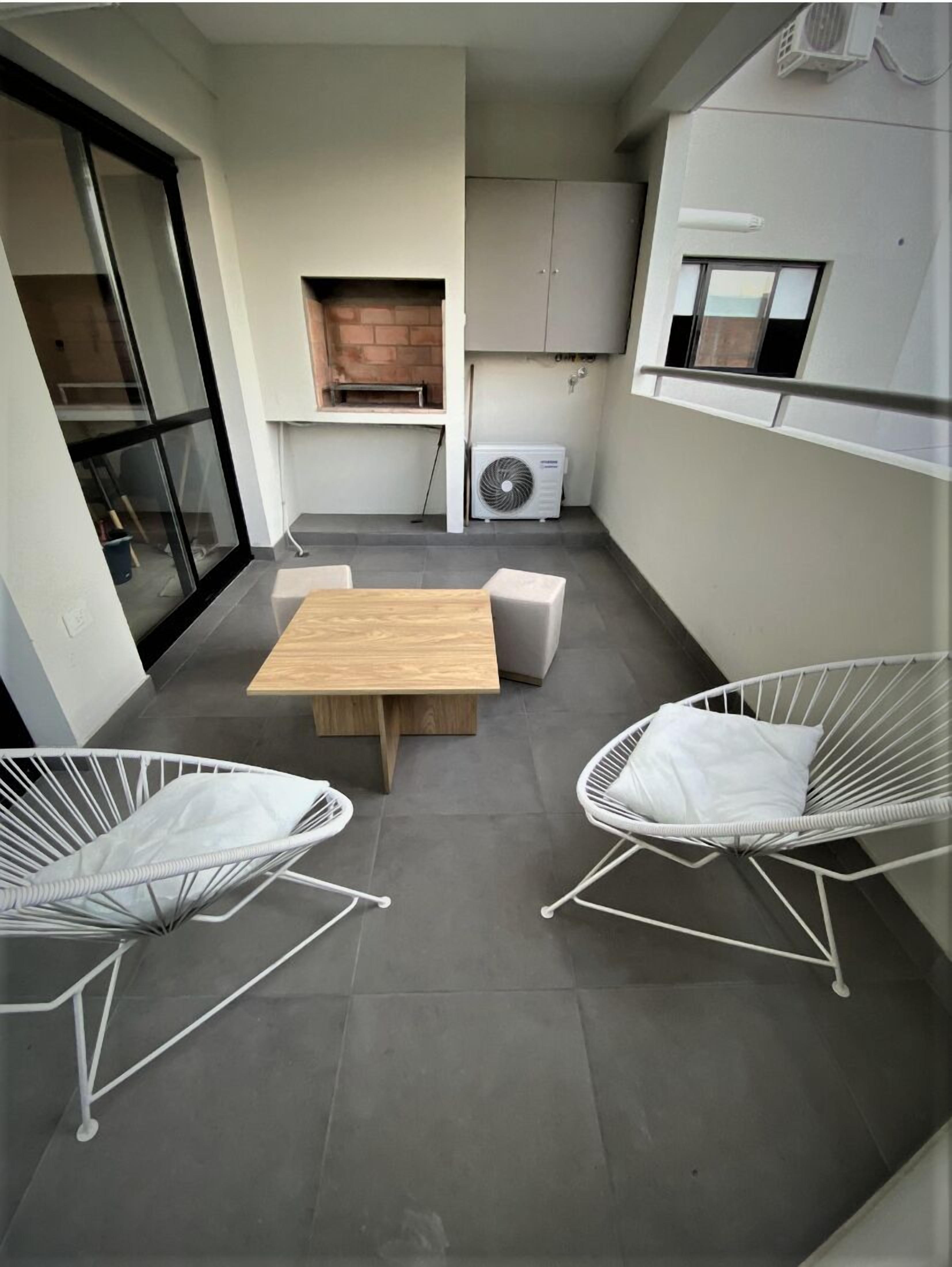 Premium Apartment | Balcony