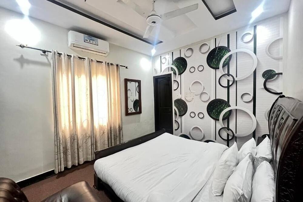 White Rose Guest House