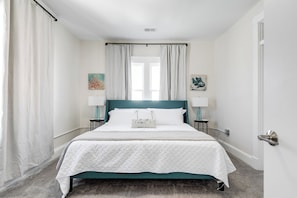 2 bedrooms, iron/ironing board, WiFi, bed sheets