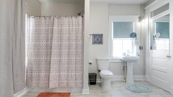 Hair dryer, towels