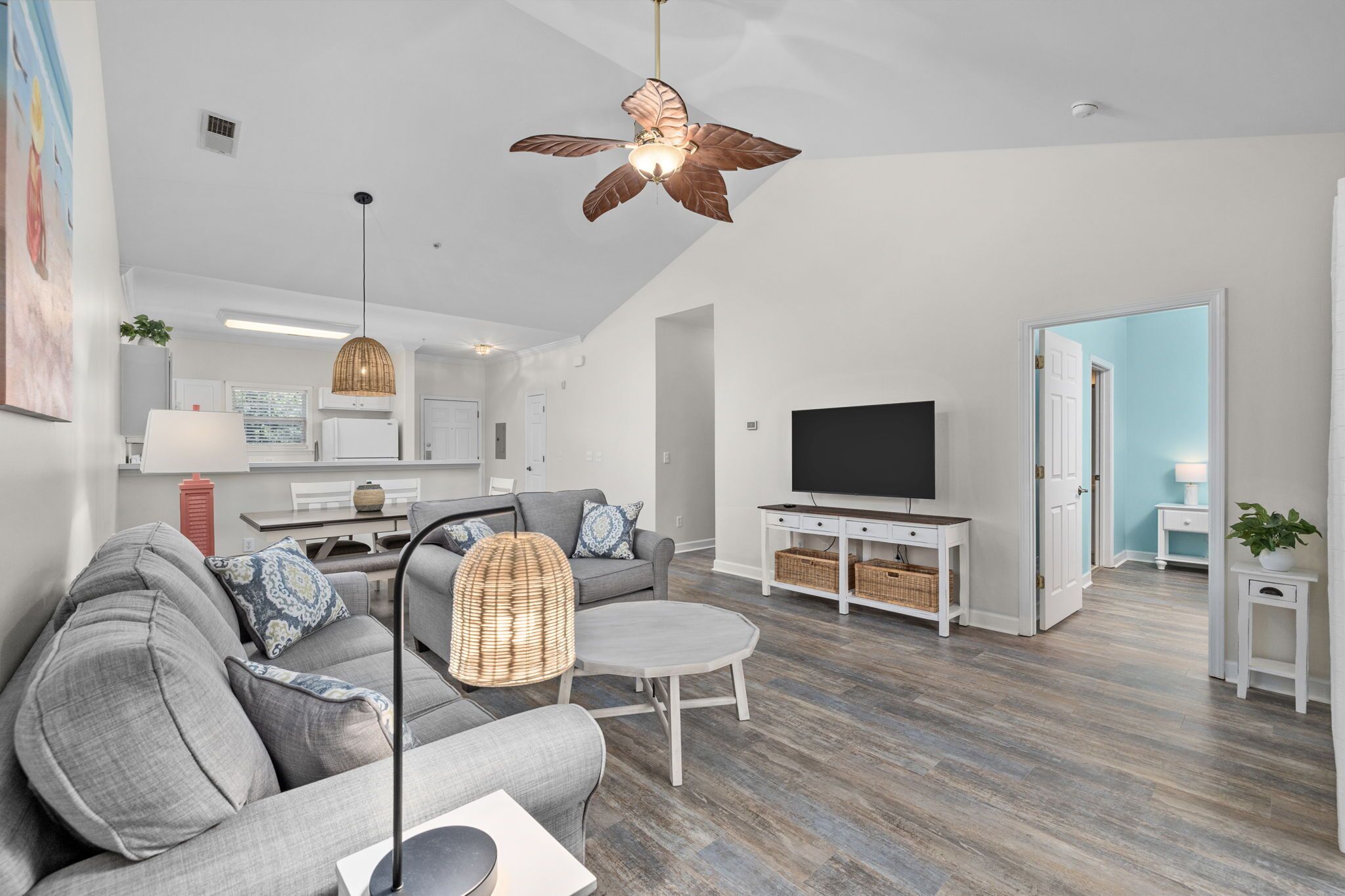 Serene Condo in the Heart of Barefoot Beach Resort