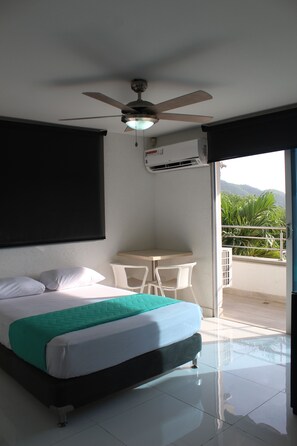 Premium bedding, free WiFi, bed sheets - Hotel Kaamu Taganga (Santa Marta)