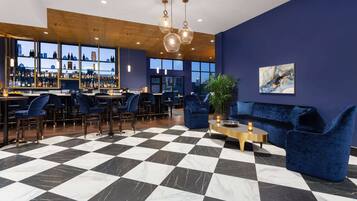 2 bars-salons, bar-salon de foyer, bar sur le toit