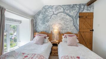 2 bedrooms, free WiFi, bed sheets