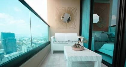 Luxury 3BR Apartment in Astria