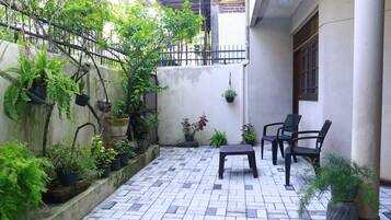 Yhden hengen deluxe-huone | Terassi/patio