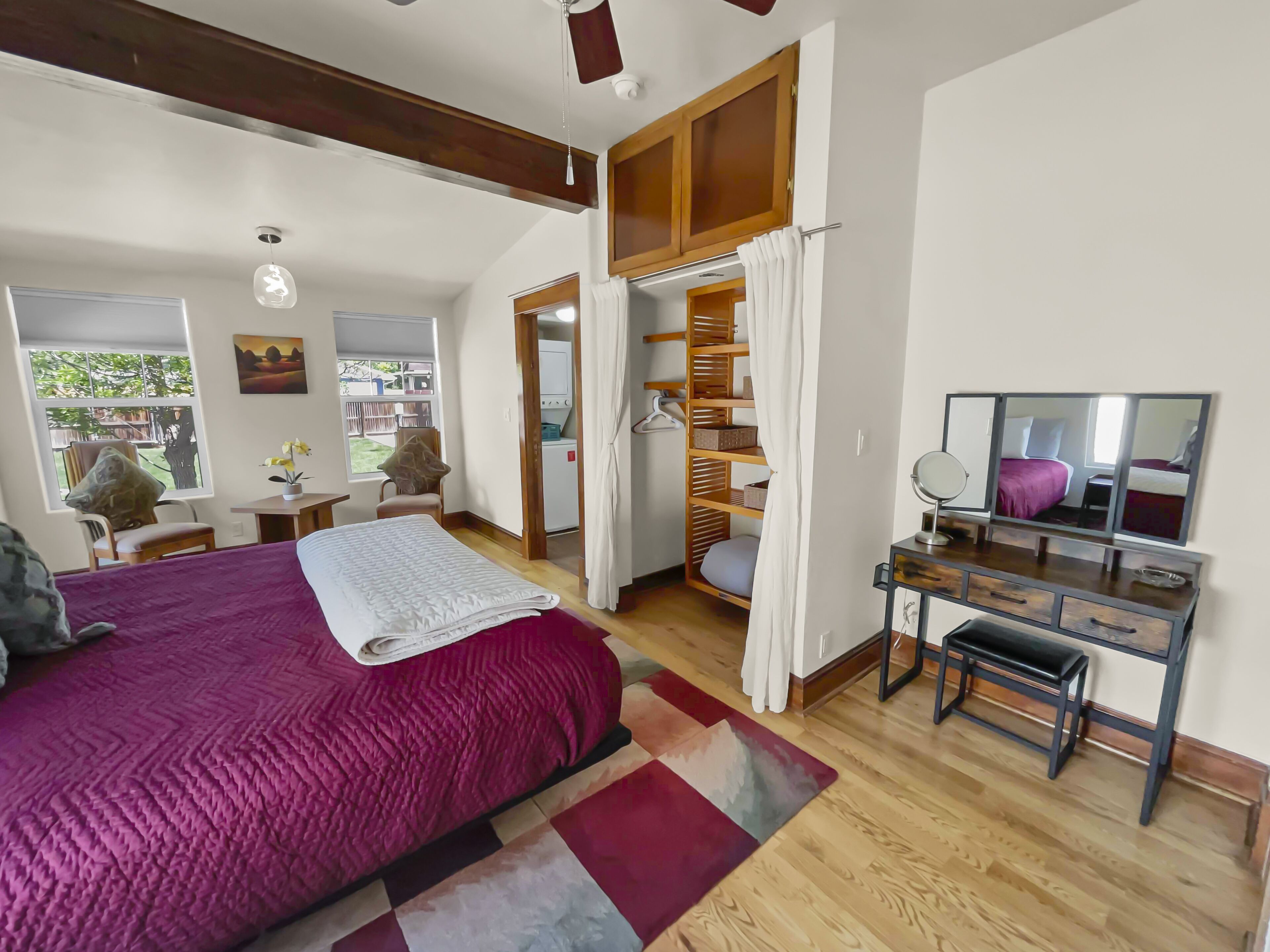 2 bedrooms, desk, iron/ironing board, free WiFi