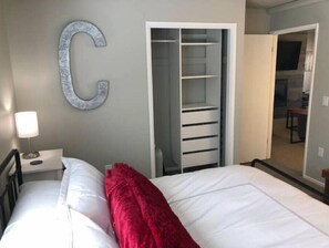 2 camere, ferro/asse da stiro, Wi-Fi gratuito, lenzuola