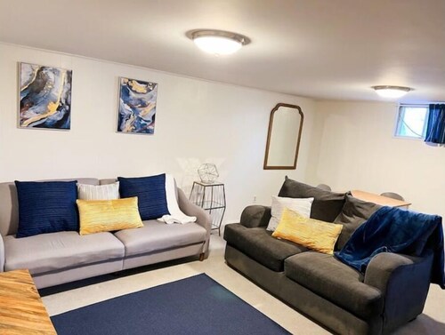 Private basement Apartment 