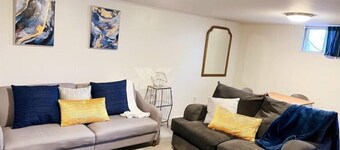 Private basement Apartment 