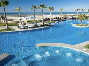 Indoor pool, outdoor pool - Puerto Peñasco- Grand Mayan Resort - 2 Bedroom Suite (Puerto Peñasco)